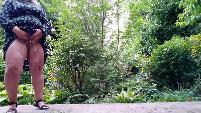 succulent step mother helps her step sonnie pee and pisses while standing